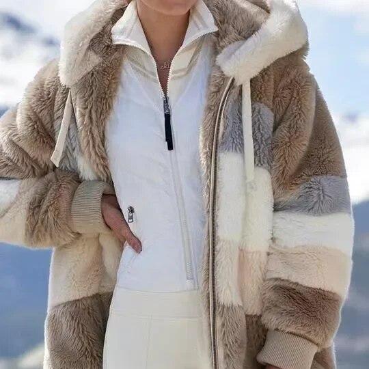 Adelle | Flauschige Farbblock-Kapuzenjacke