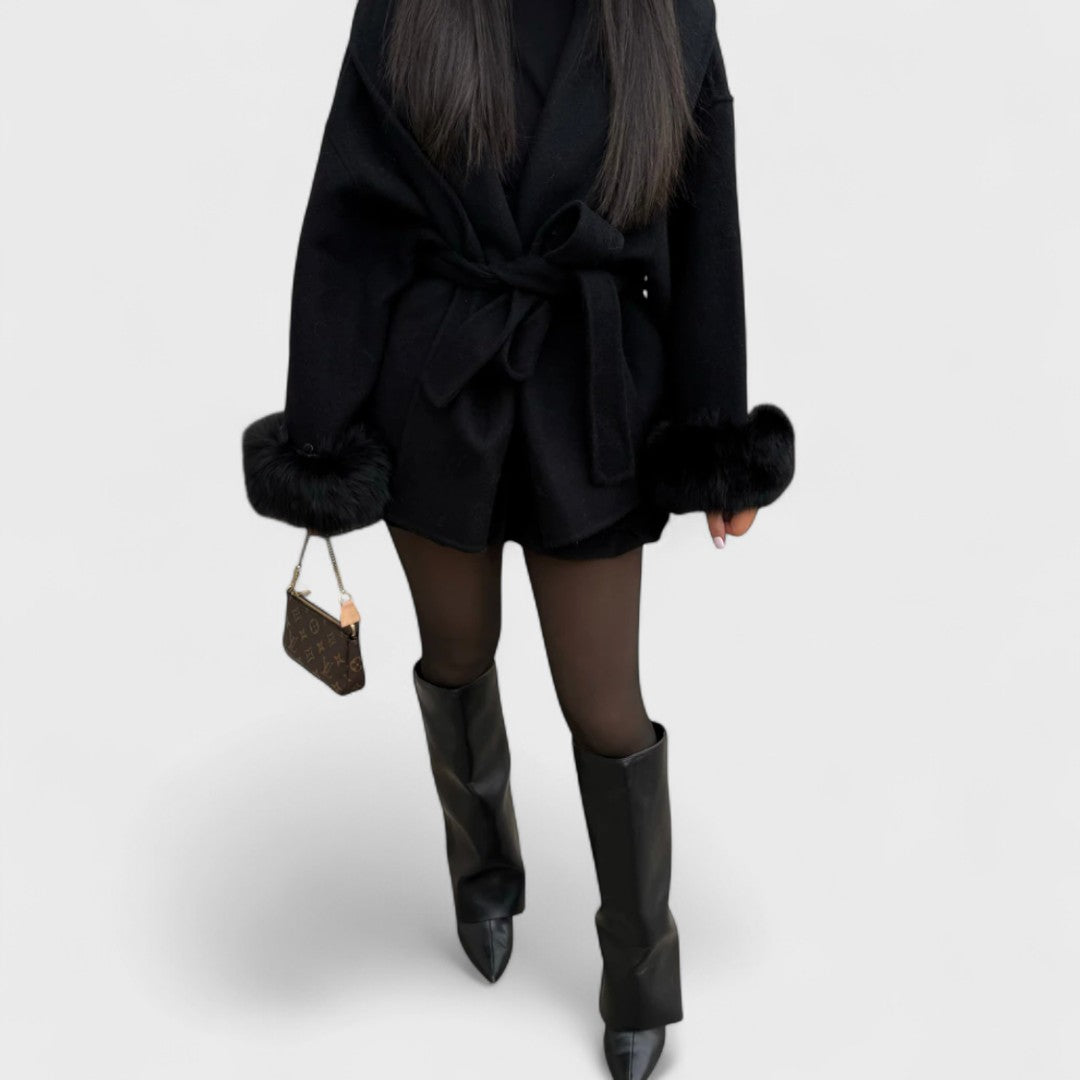 Colette | Eleganter Kurzmantel mit Kunstpelzbesatz