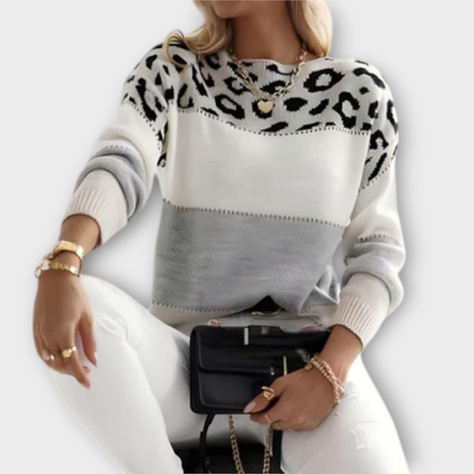 Aurora - Lässiger Pullover mit Leo-Design