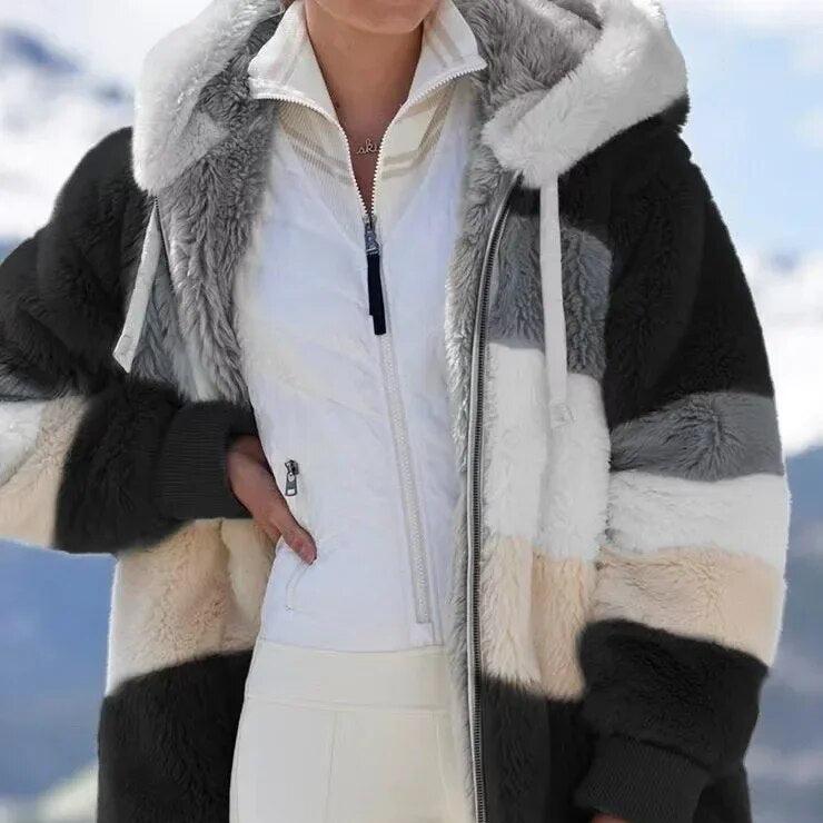 Adelle | Flauschige Farbblock-Kapuzenjacke