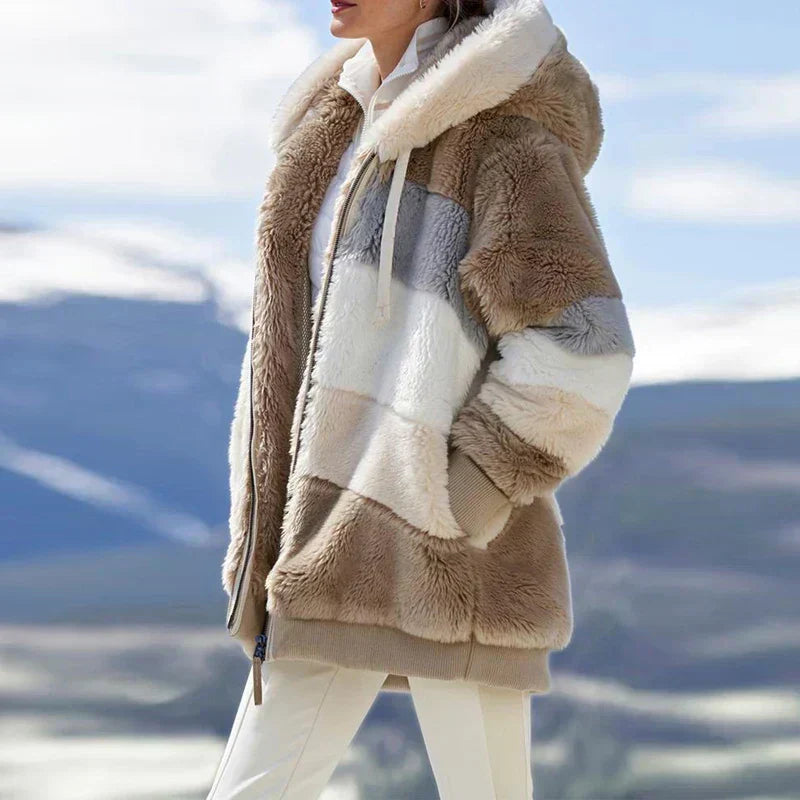 Adelle | Flauschige Farbblock-Kapuzenjacke